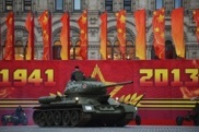 Торжественный марш в честь 72-летия военного парада 1941 года.