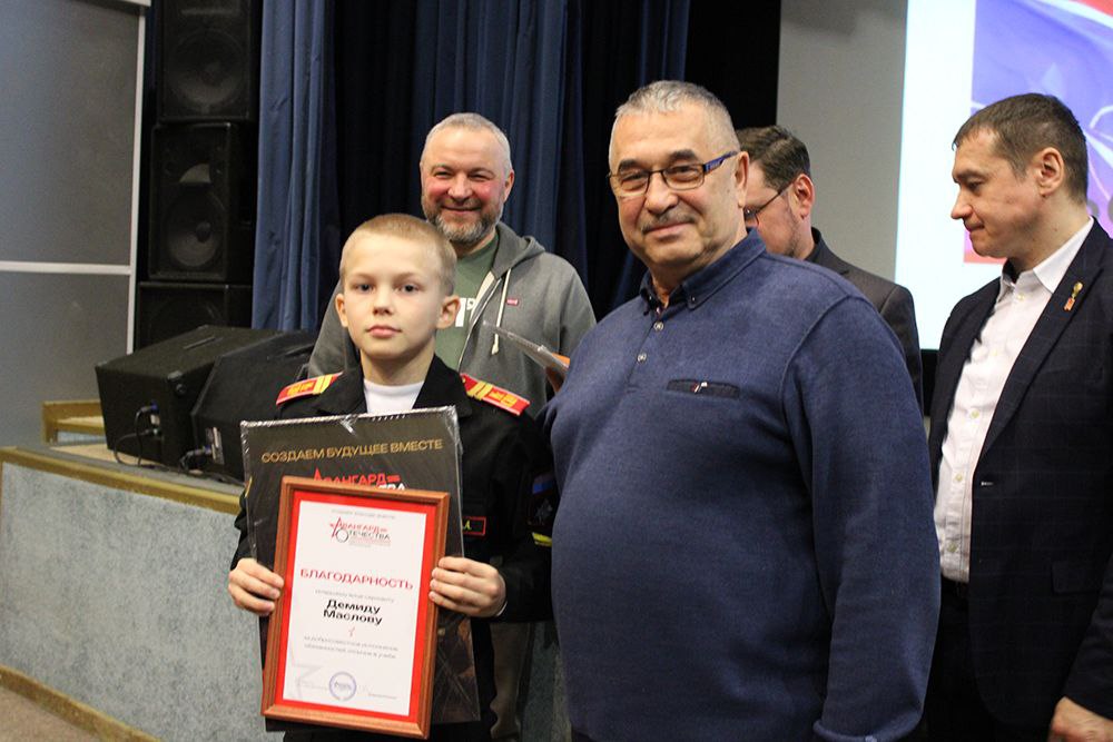 Видеопривет с передовой и песня «Кадетка» в Московском СВУ - 4.jpg