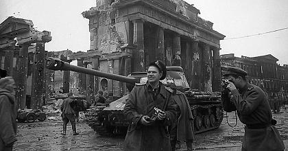 Сводка Совинформбюро от 2 мая 1945 года