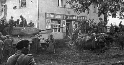 Сводка Совинформбюро от 12 апреля 1945 года
